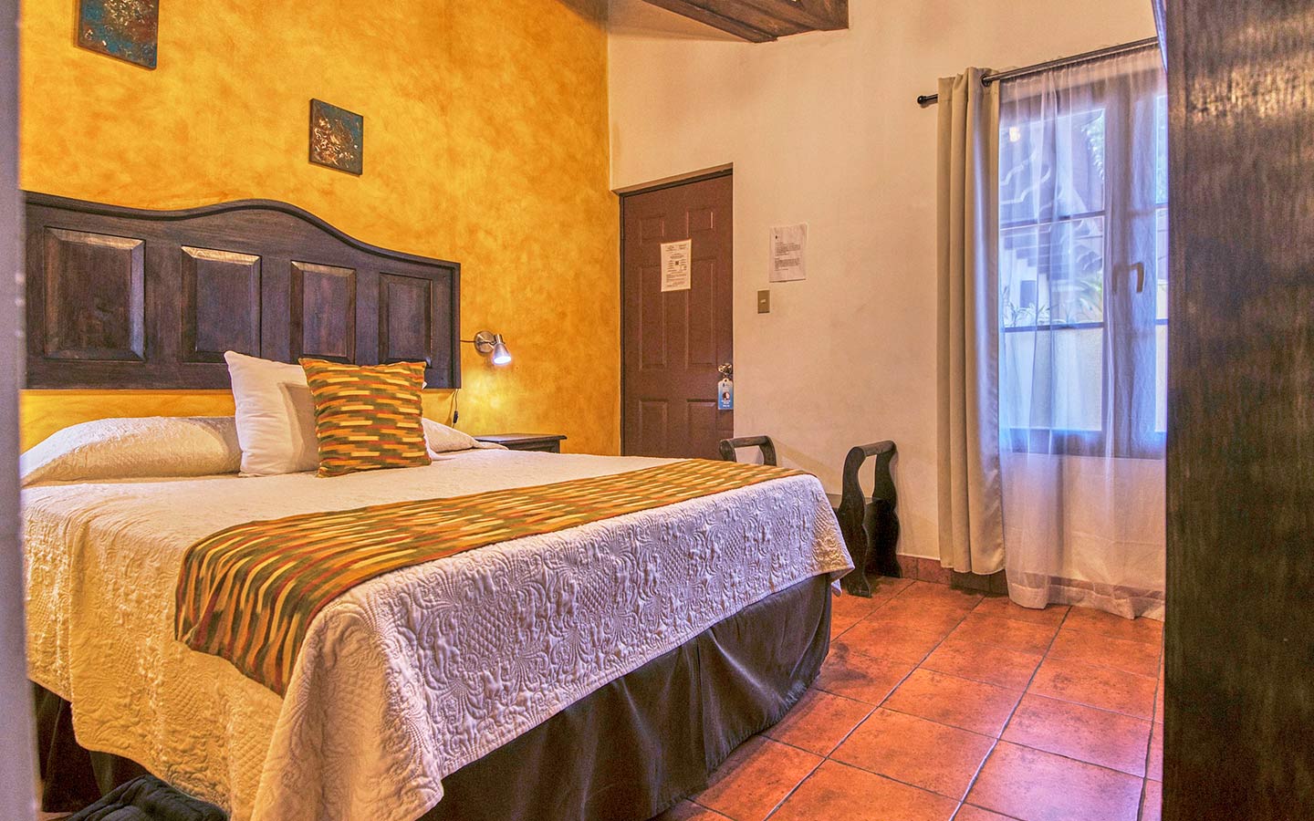 Hotel19-La-Galeria-antigua-guatemala